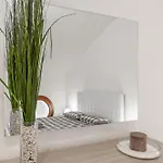 Attic Floor Venice *