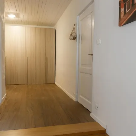 Attic Floor Venice * מסטרה